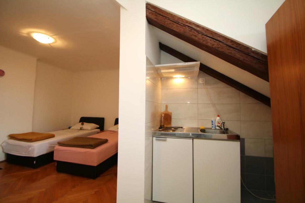 Apartma Bulic