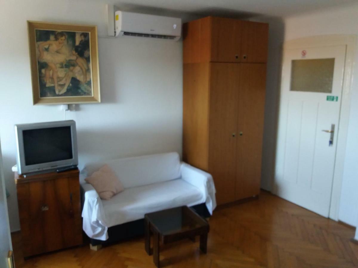Apartma Bulic *